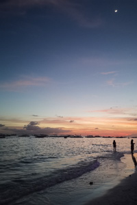 Transnational romance-Rainbow's adventure in Thailand