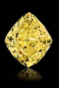 My guild was transported to another world, but I'm just the Illusionist Enchanter